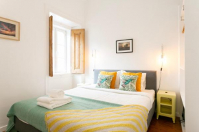 Cozy and bright 1bdr flat in typical neighborhood!